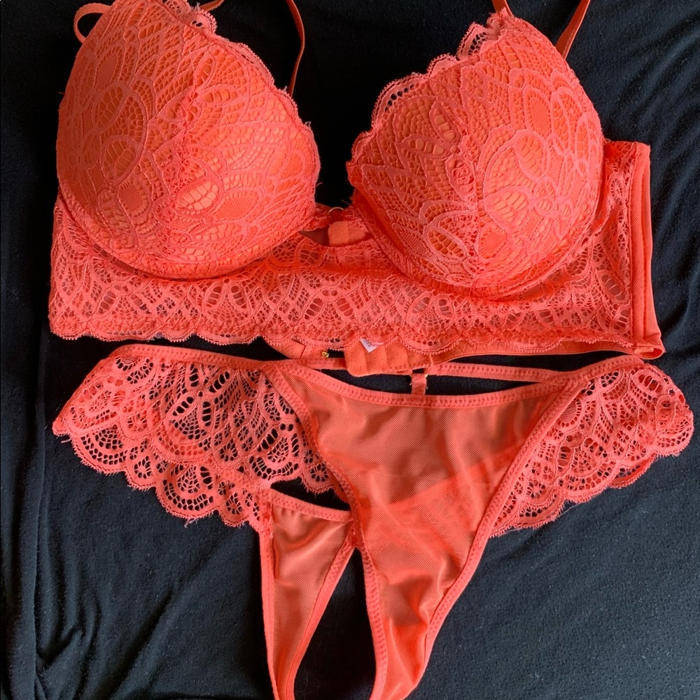 Sexy Coral bra and thong. Excellent Condition. Hot